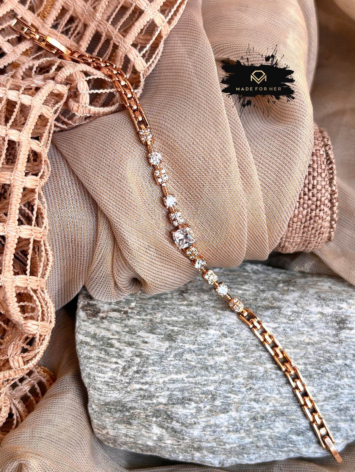 Lunara Crystal Bracelet - KIA1193