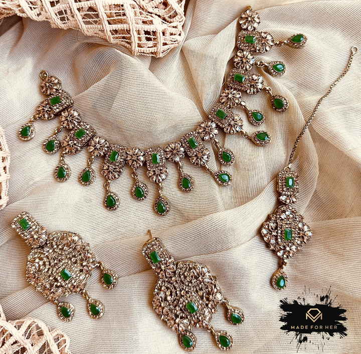 Lailah Radiance Necklace Set - RJK1022