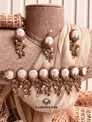 Elegant Statement Choker Set - KQK1010