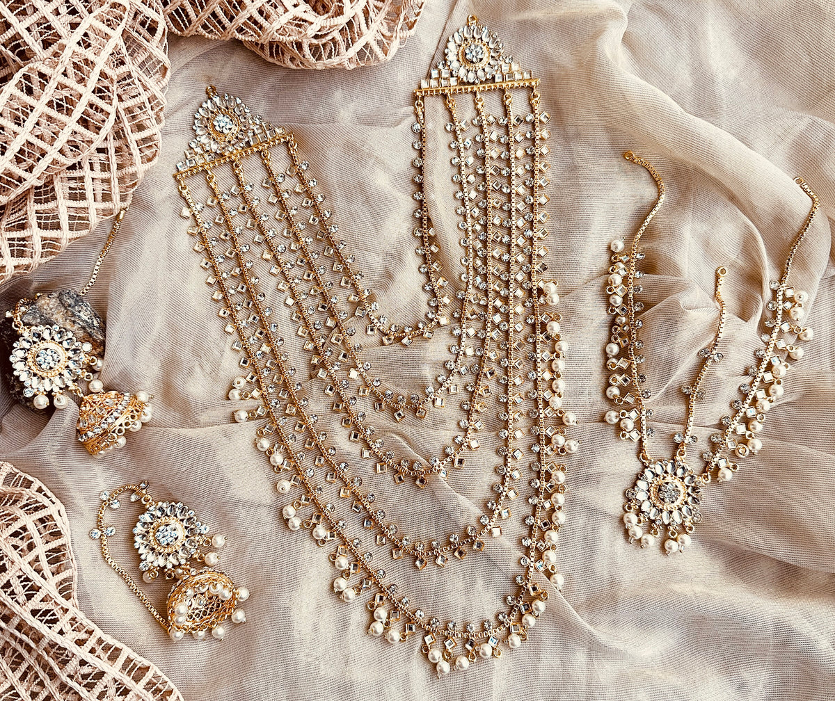 Mah-e-Noor Haar Malaa Bridal Set - WM1031