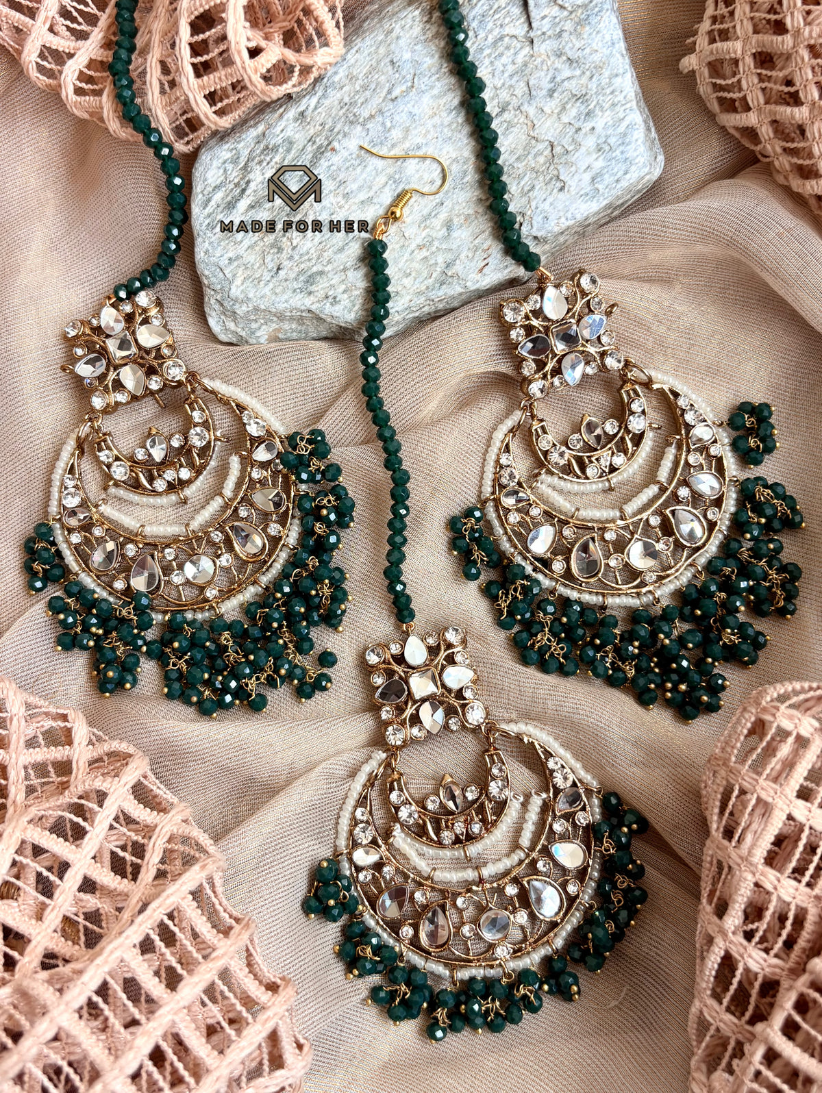 Mahira Earrings & Tikka Set - LNS1201