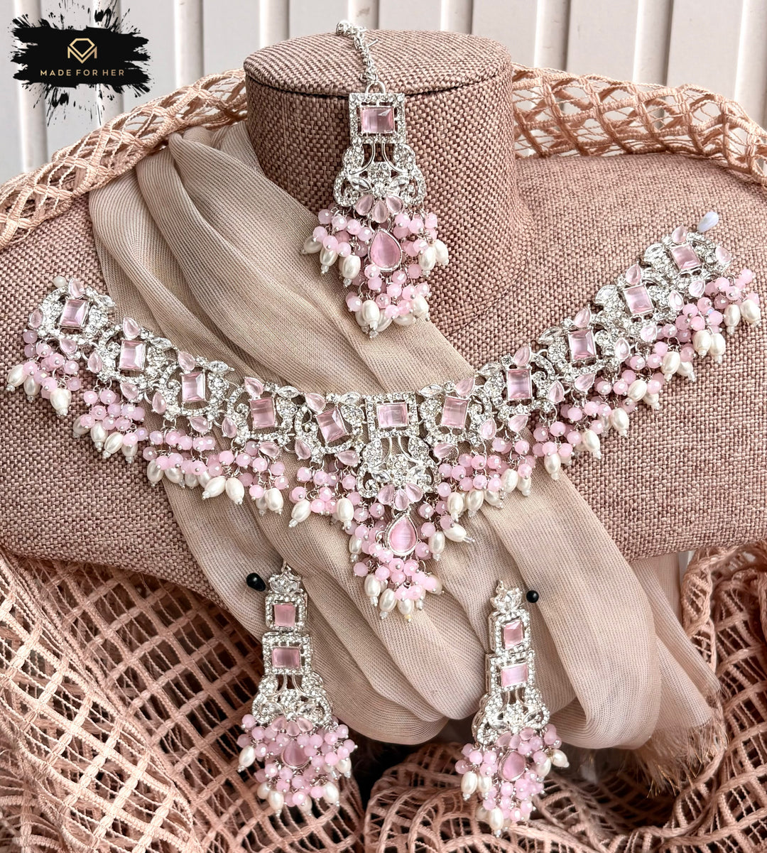 Elanique Necklace Set - KAHD1100