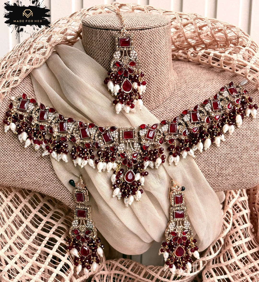 Elanique Necklace Set - KAHD1100