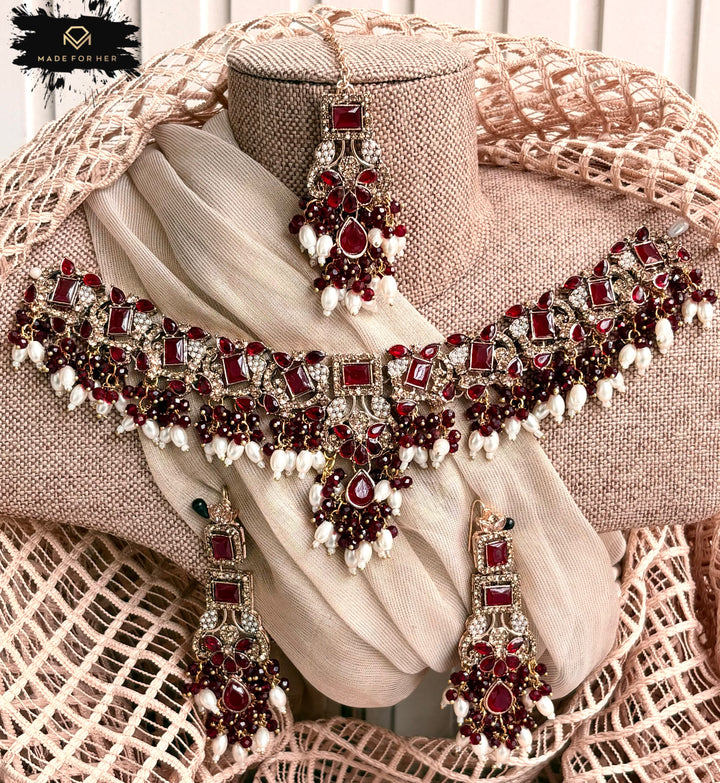 Elanique Necklace Set - KAHD1100