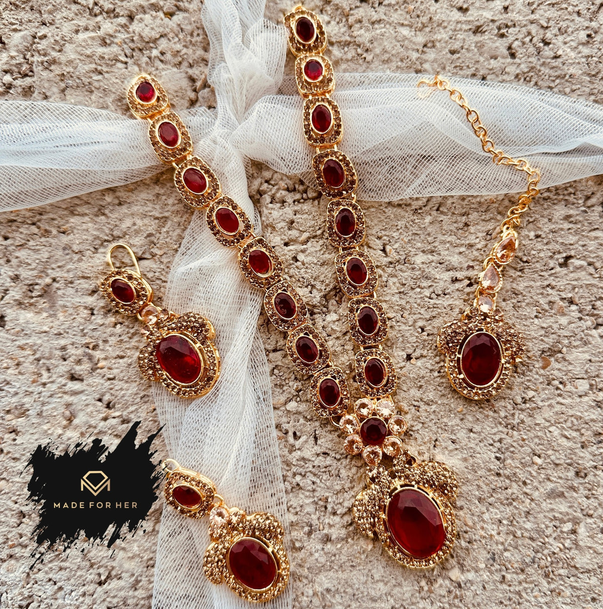 Urban Glow Necklace Set - KAHD1015