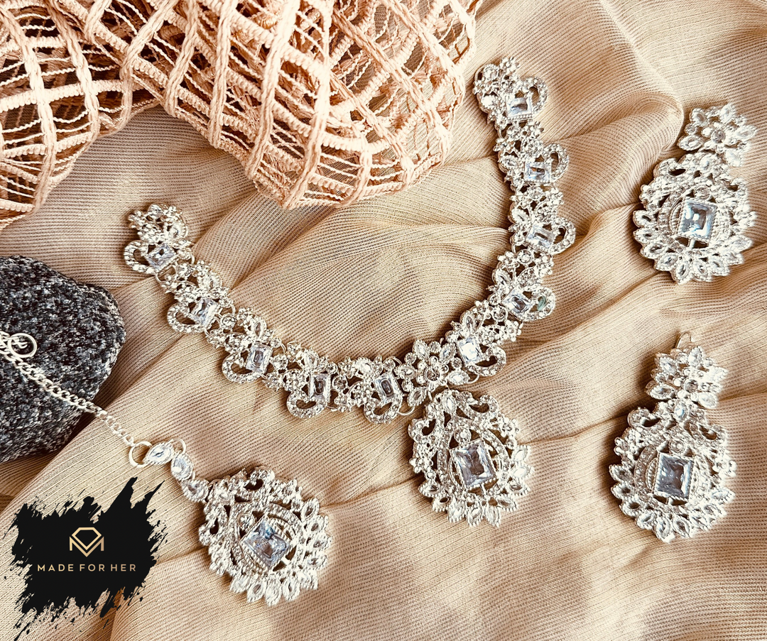 Livia – Radiant Necklace Set - KSDQ1002