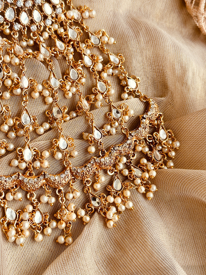 Golden Grandeur Jumbo Jhumer - KMW071