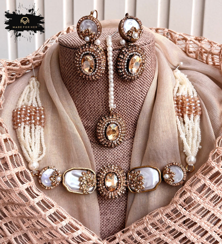 Elite Pearly Choker Set - KAHD1089