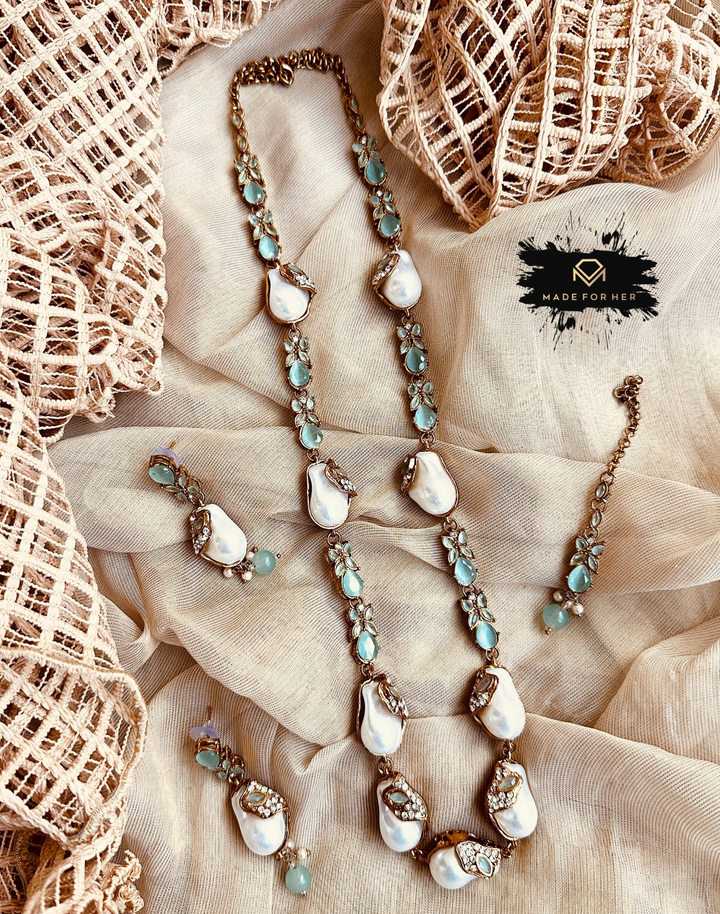 Divine Pearl Malaa Set - KSH1055