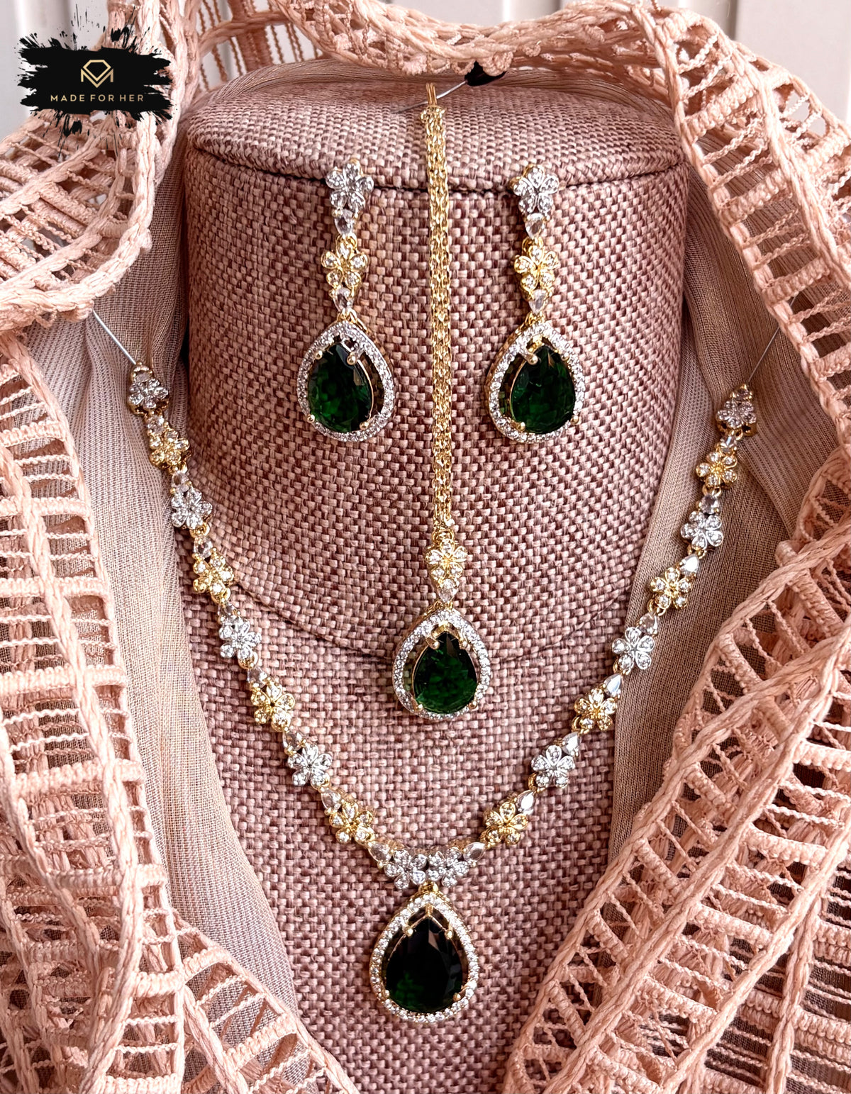 Elaris - Zircon Necklace Set - KB1020
