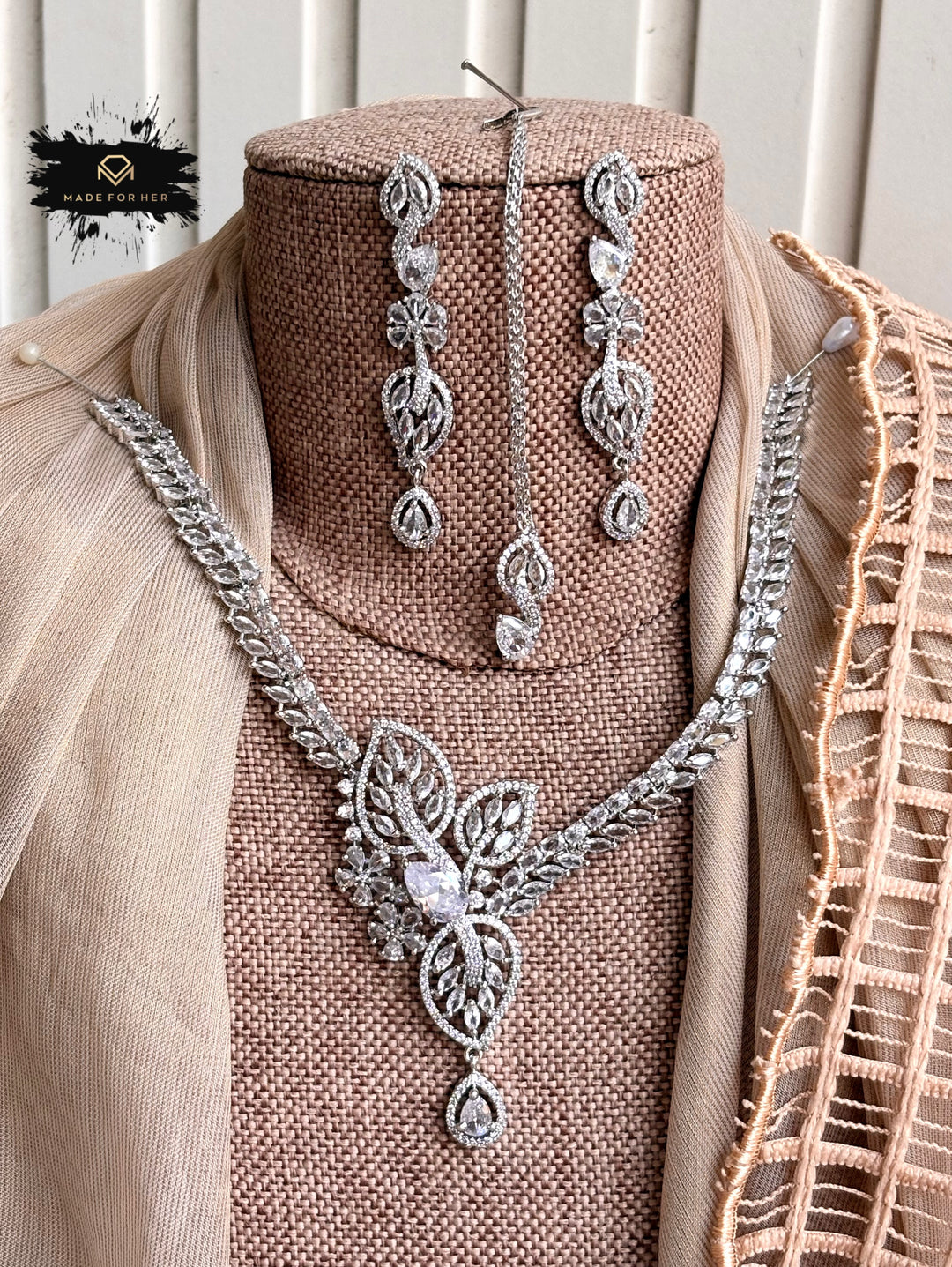 Serenia Zircon Necklace Set - KFS1056
