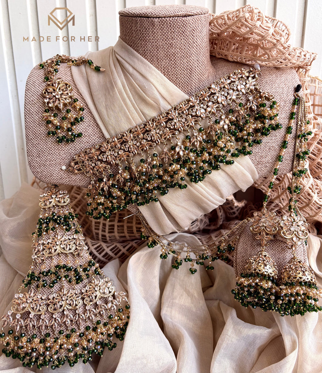 Zar-e-Naz Bridal Set - LA1110