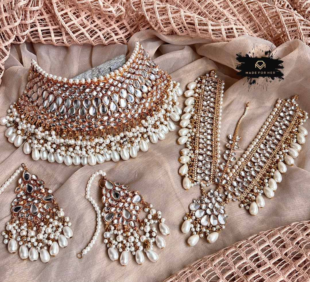 Aabroo Bridal Collar Set - KAT1051