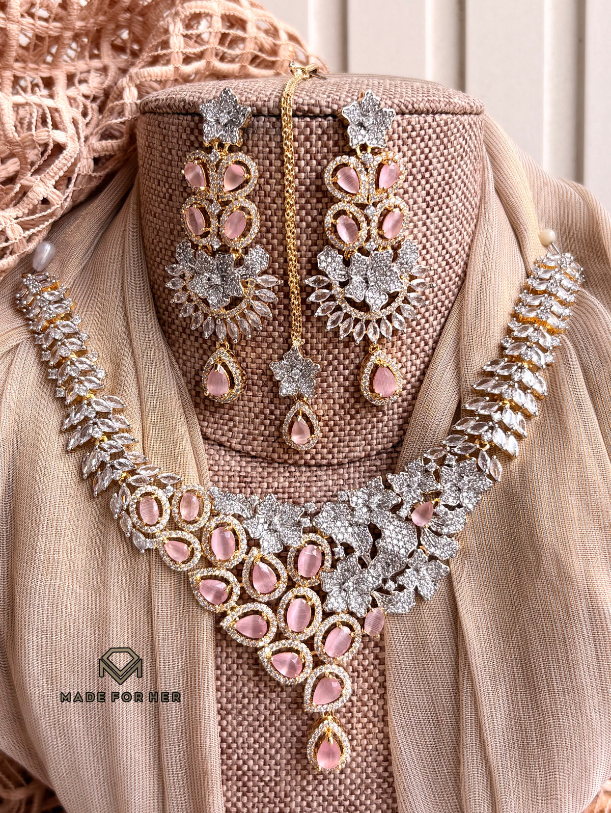 Velmira Zircon Necklace Set - KFS1143