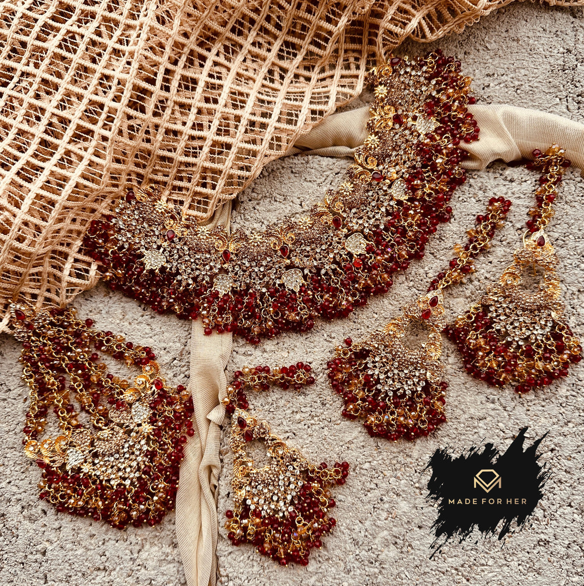 Gul-e-Rukhsar Bridal Set - KAT1003