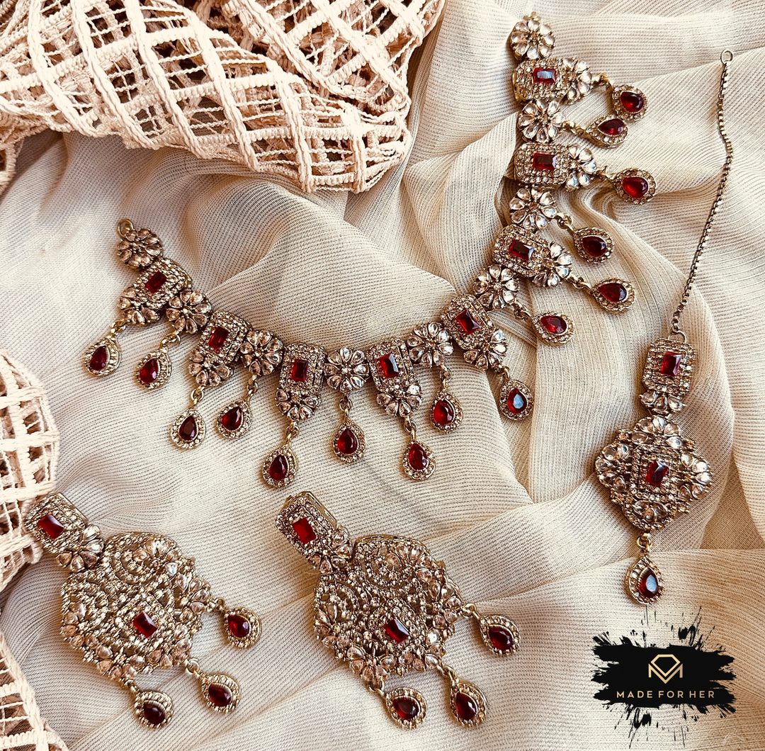 Lailah Radiance Necklace Set - RJK1022