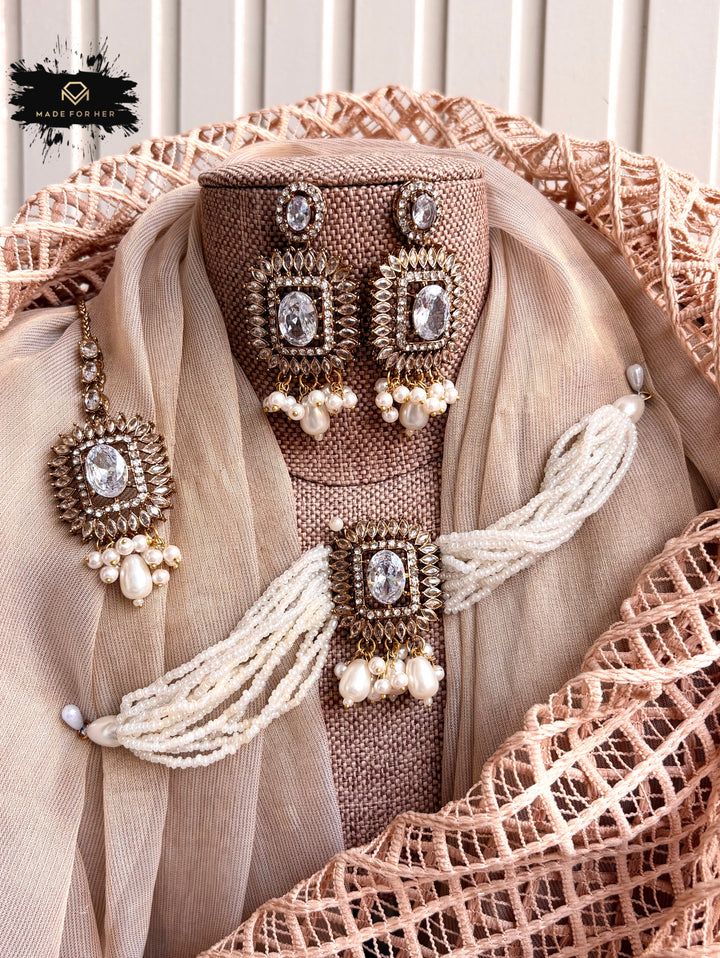 Moonlit Majesty Choker Set - KSH1159