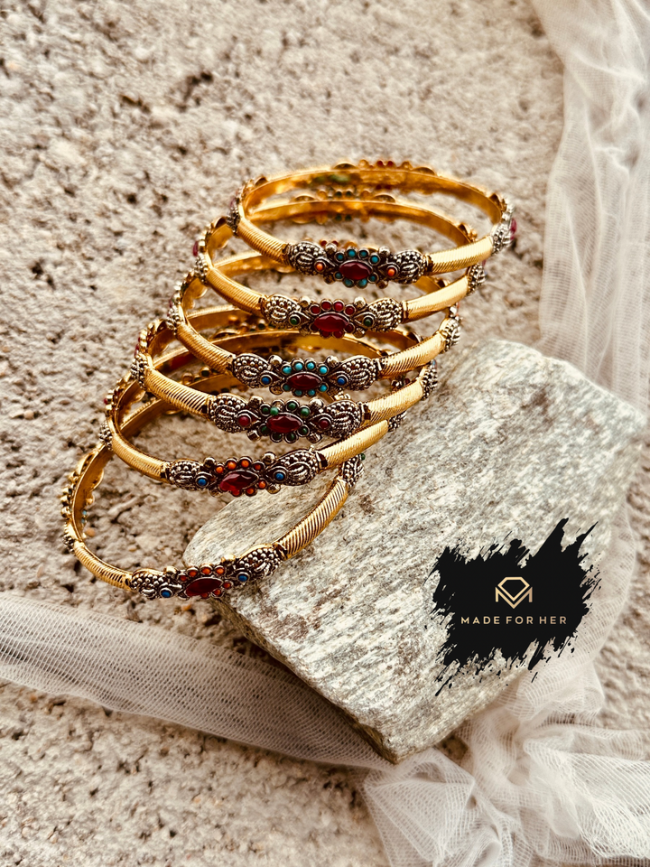 Noor Statement Bangles - WM1016