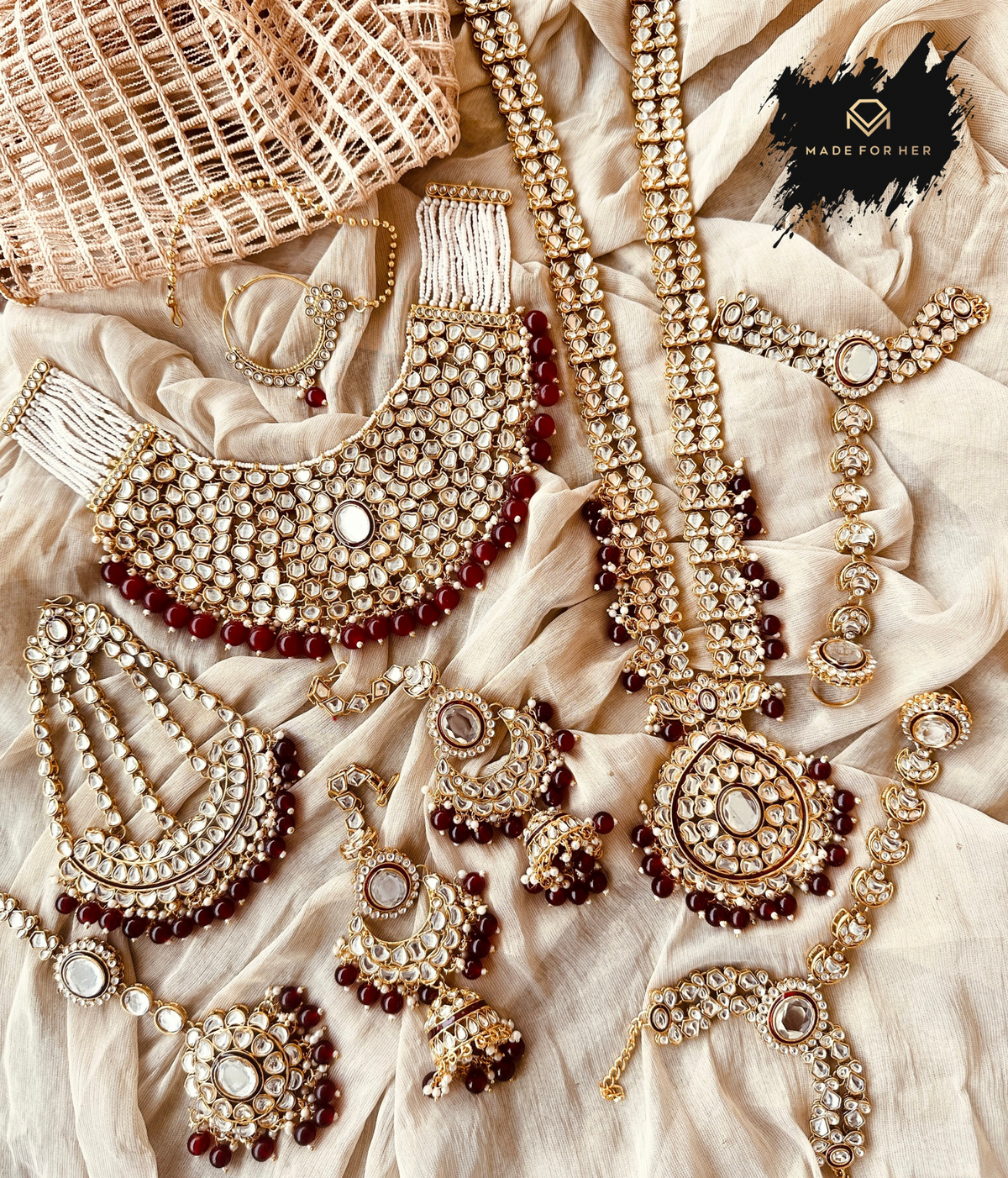 Sultanat-e-Noor Bridal Set - KAT1004