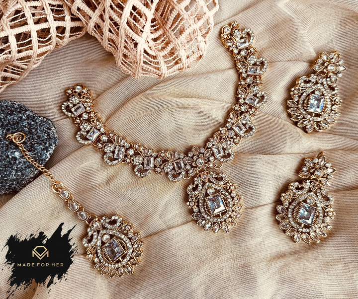 Livia – Radiant Necklace Set - KSDQ1002