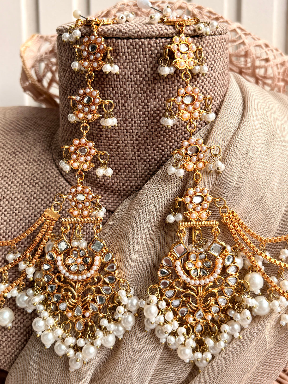 Mughal Sahara Earrings - RAYN1100