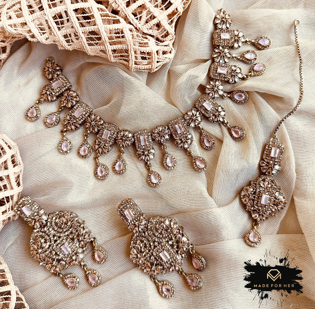 Lailah Radiance Necklace Set - RJK1022