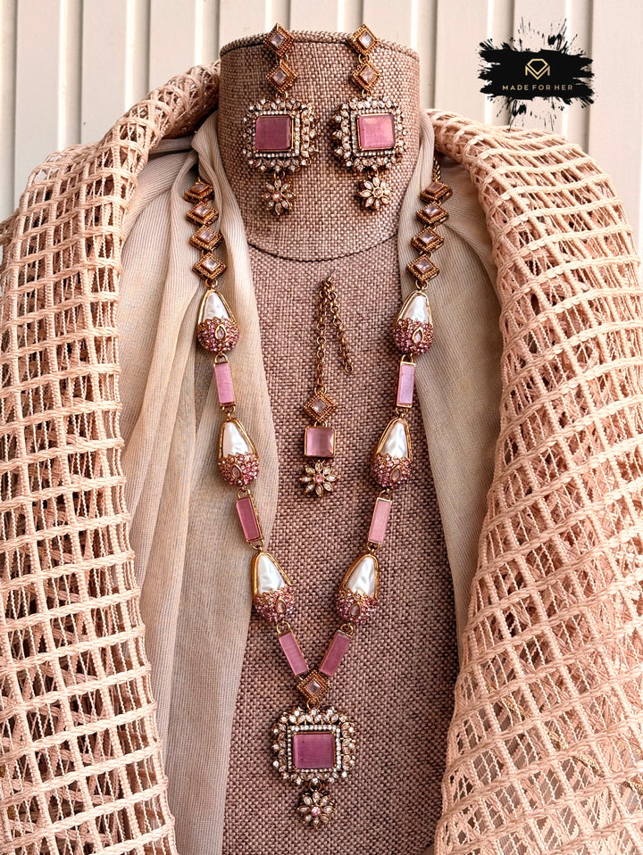 Timeless Malaa Set - KSH1126