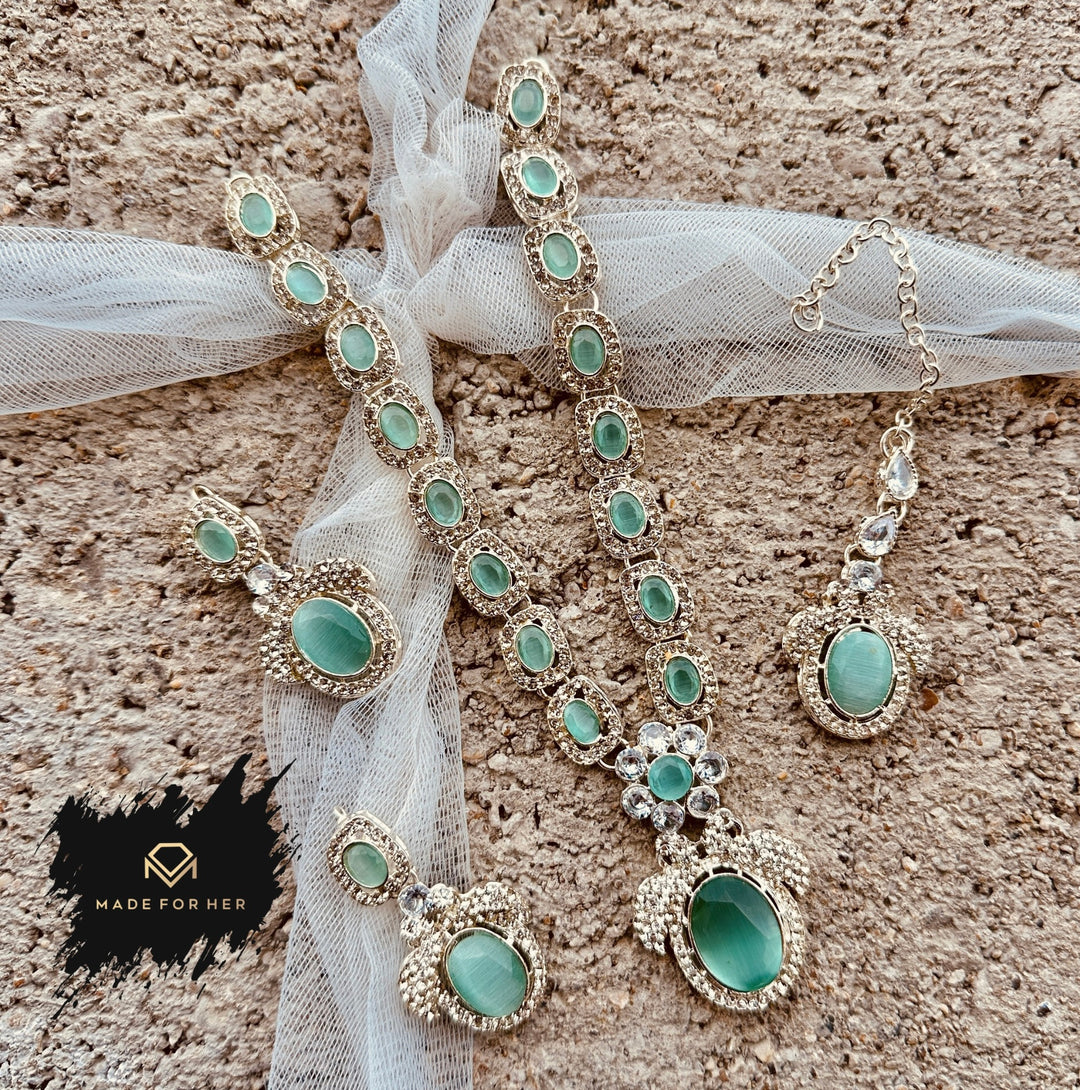 Urban Glow Necklace Set - KAHD1015