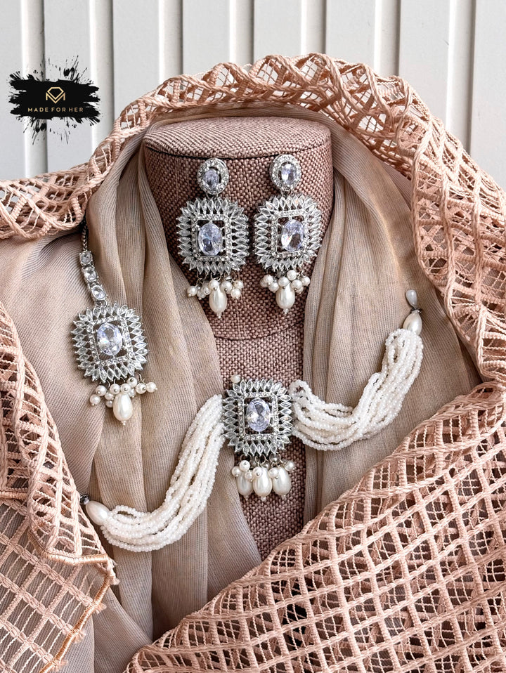 Moonlit Majesty Choker Set - KSH1159