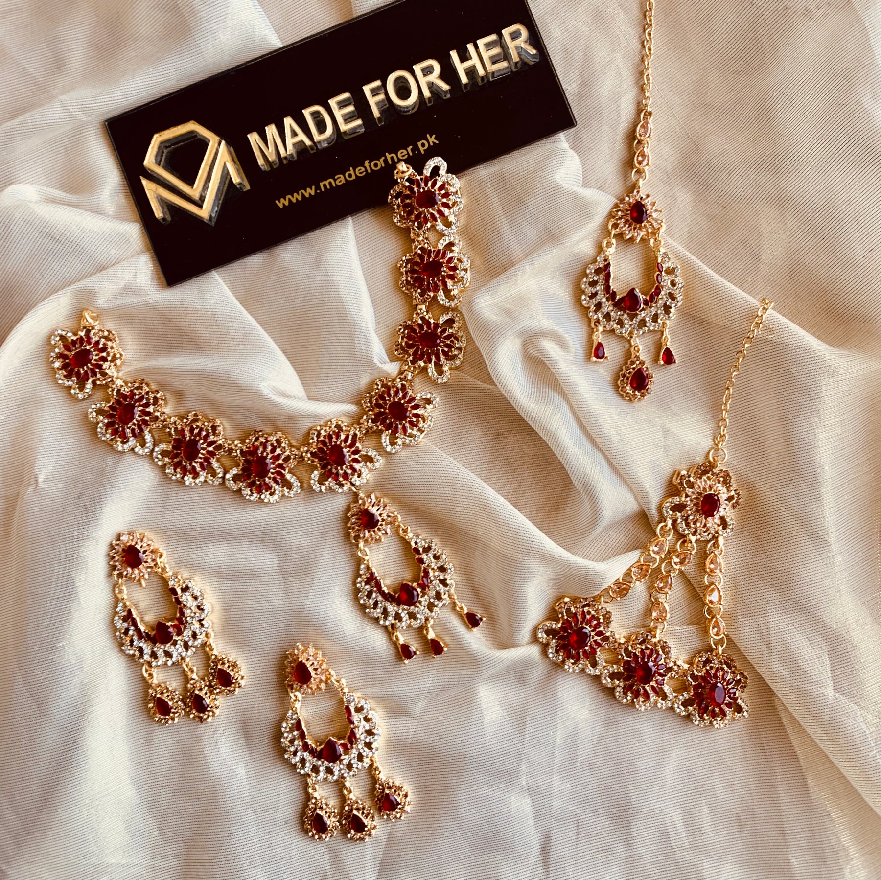 Elegant Bridal Necklace WM167 - Main Image