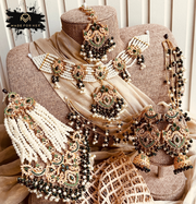 Shehnai Royale Bridal Set - KAHD1069
