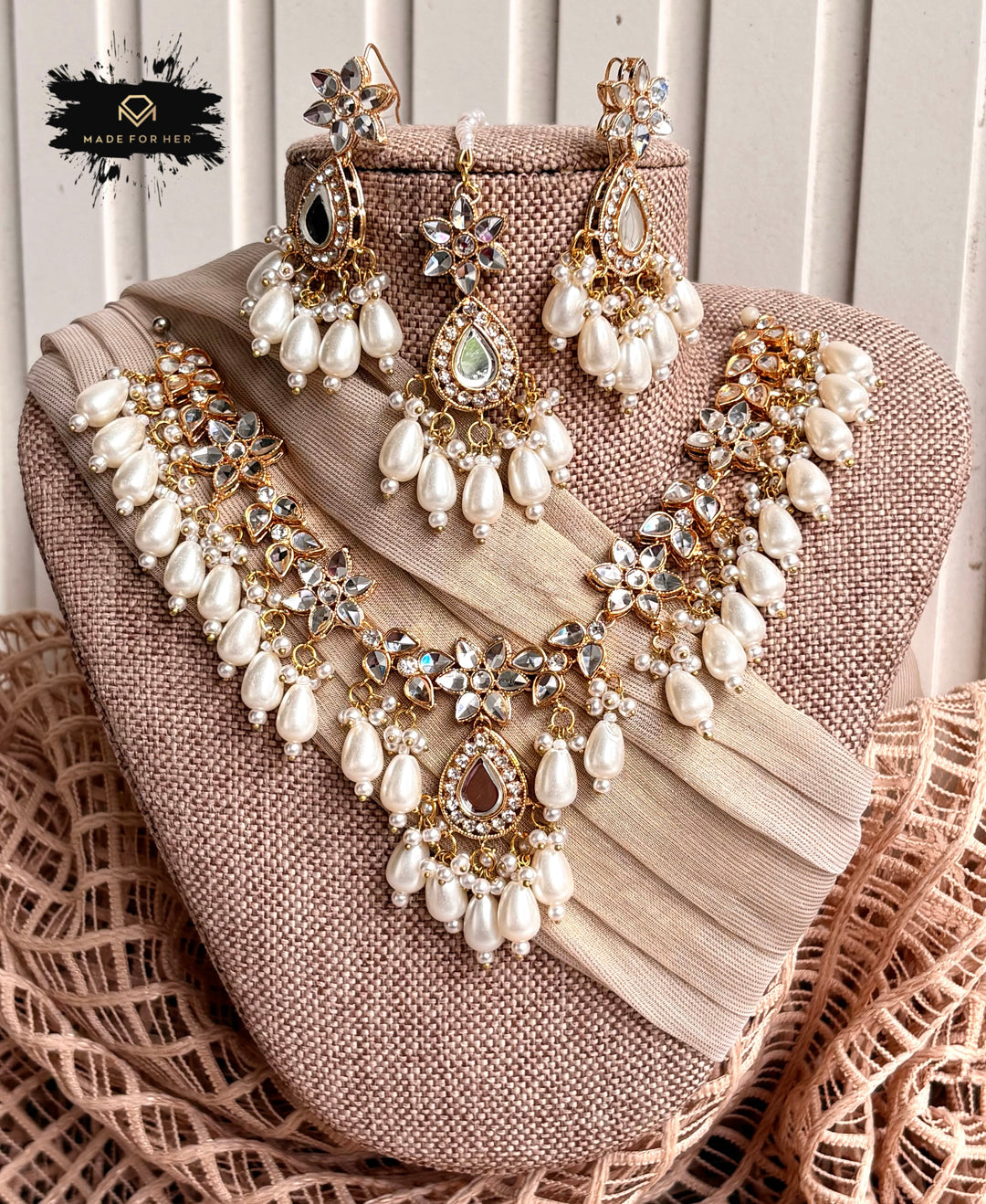 Elyana | Kundan Style Necklace Set - WM1189