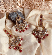 Aura â€“ Earrings & Tikka Set
