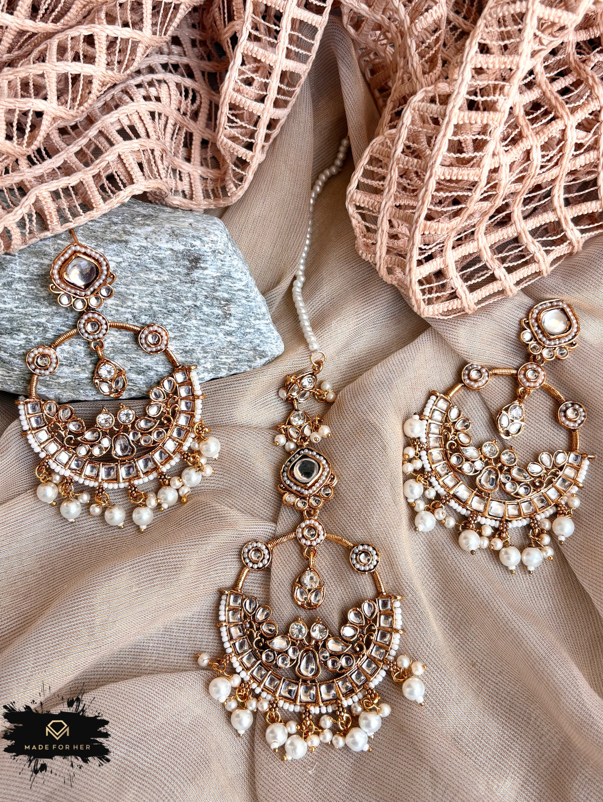 Ivara Earrings & Tikka - KMW1021