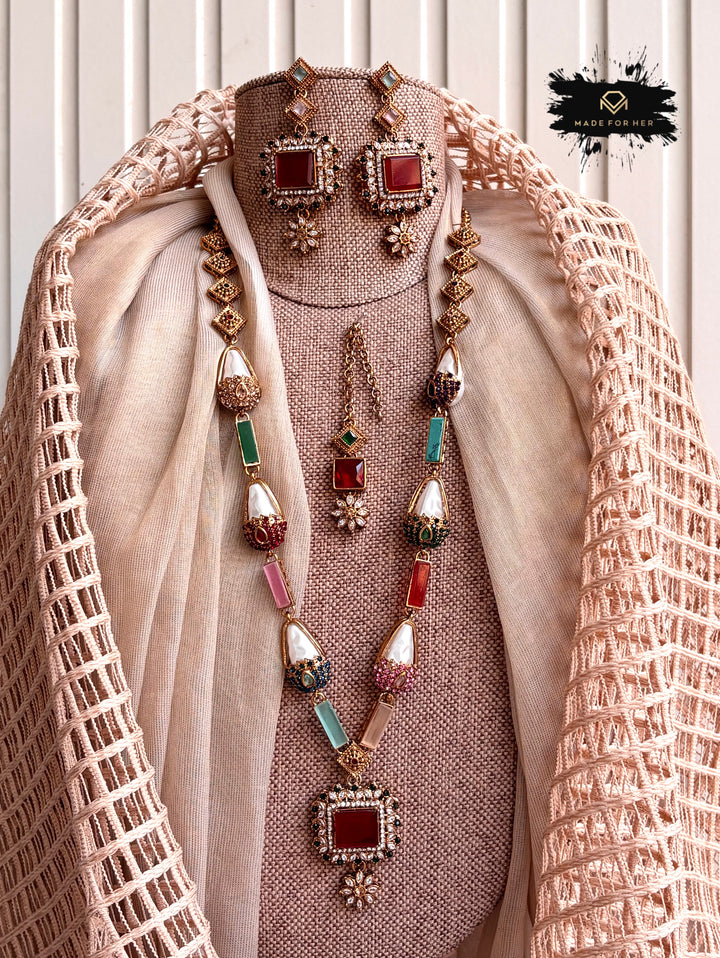 Timeless Malaa Set - KSH1126