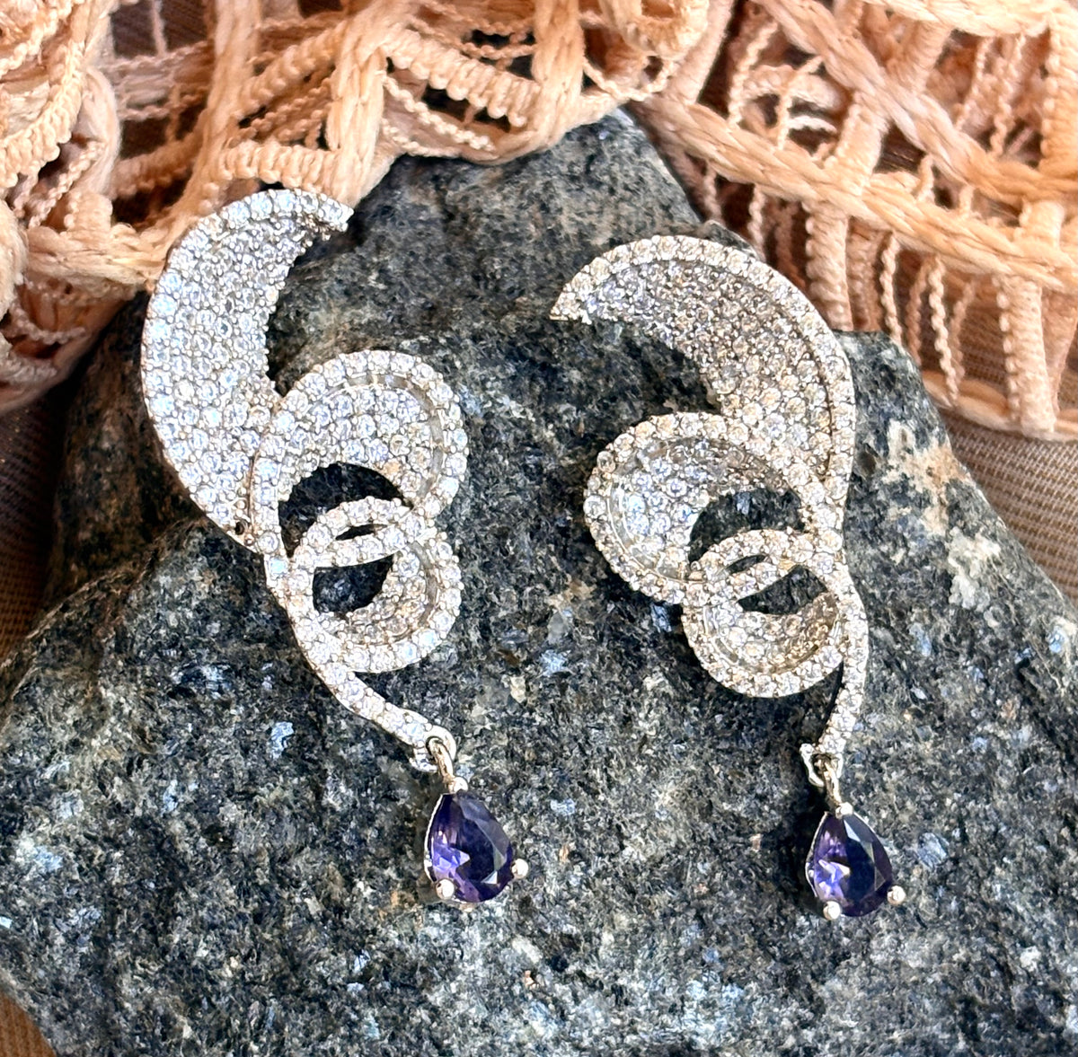 Majestic Glow Zircon Earrings - LNJ1011