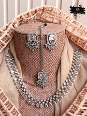 Aveline Zircon Necklace Set - KM1001