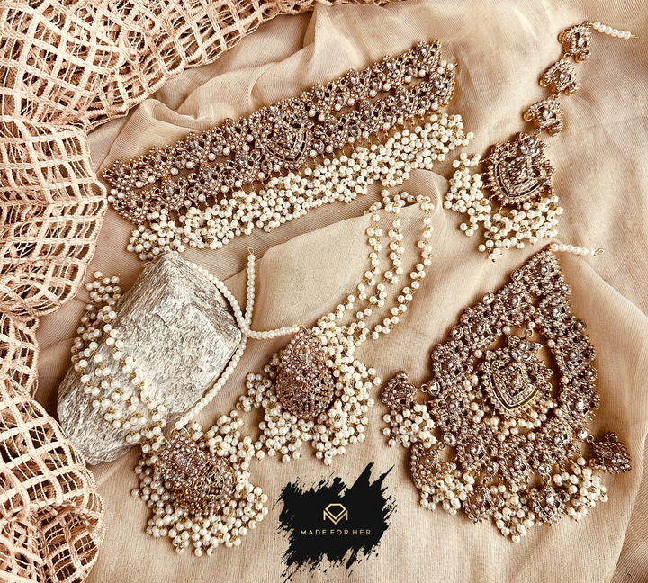 Saveraa – Opulent Bridal Set - LA1001