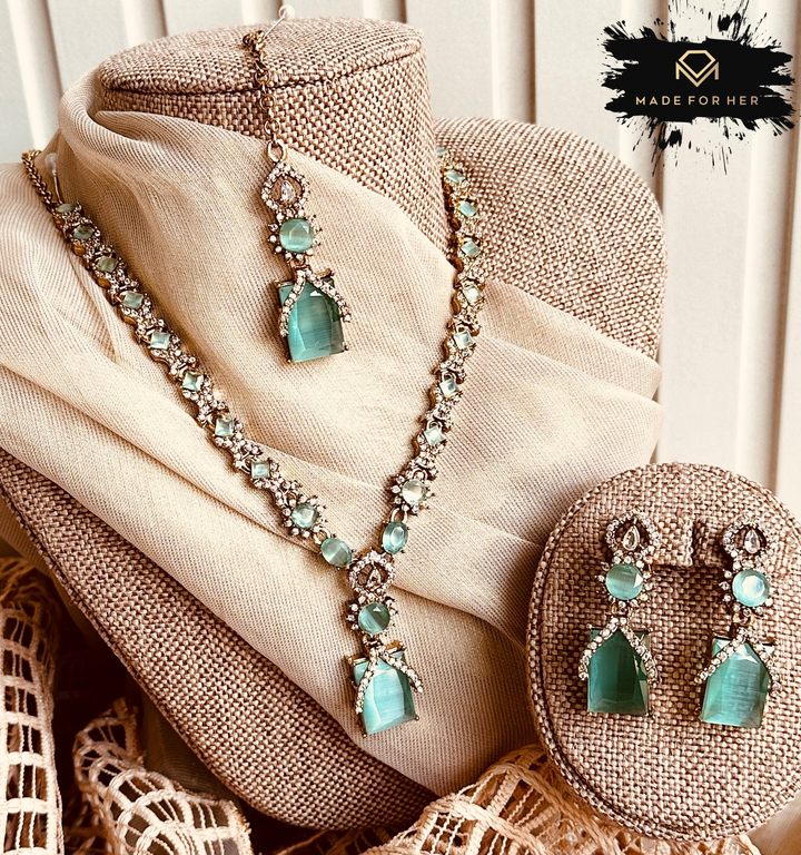 Elara Crystal Necklace Set - RJK1045
