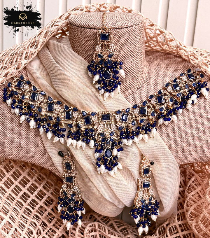 Elanique Necklace Set - KAHD1100