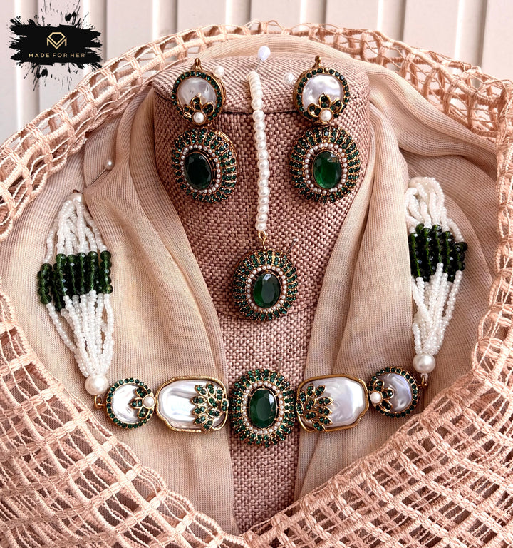 Elite Pearly Choker Set - KAHD1089