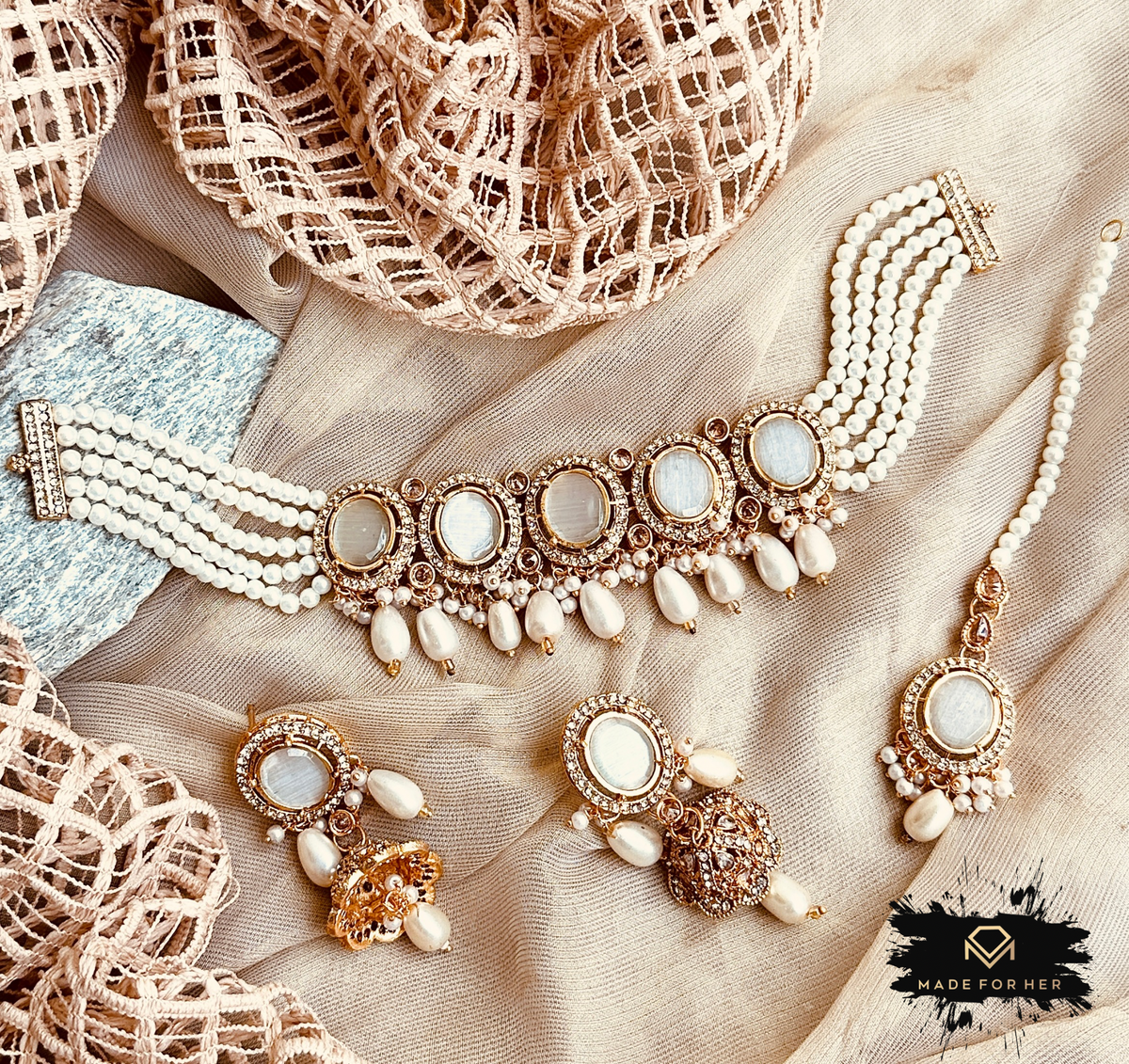 Izza Choker Set - KIA1091