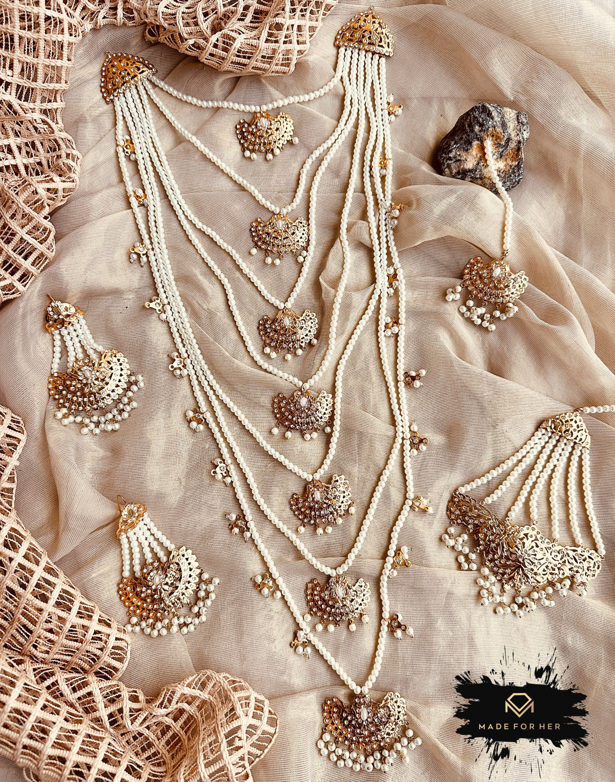 Shan-e-Hyderabad — 7 Layered Set - WM1090
