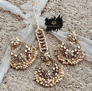 Embellished Earrings & Tikka Pair -  KWA1001