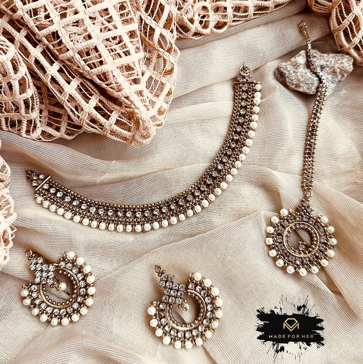 Zarifa Delicate Necklace Set - WM1130