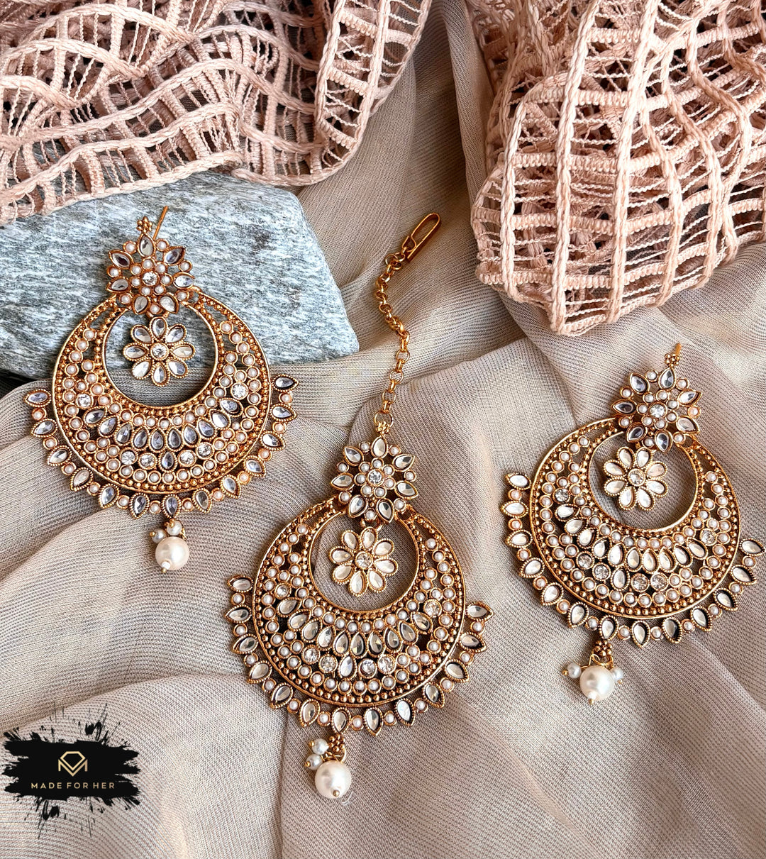 Nayab Earrings & Tikka Set - KMW1160