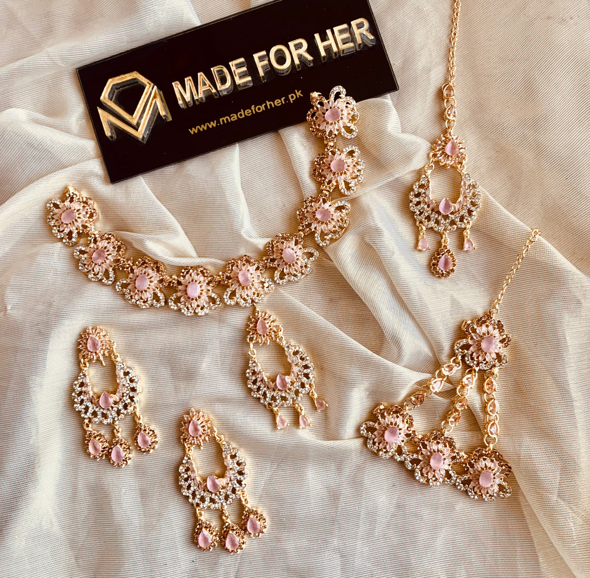 Elegant Bridal Necklace - WM167