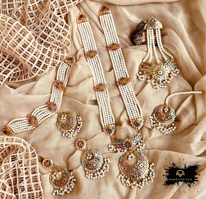 Gulzar-e-Nizam Bridal Set - WM1061