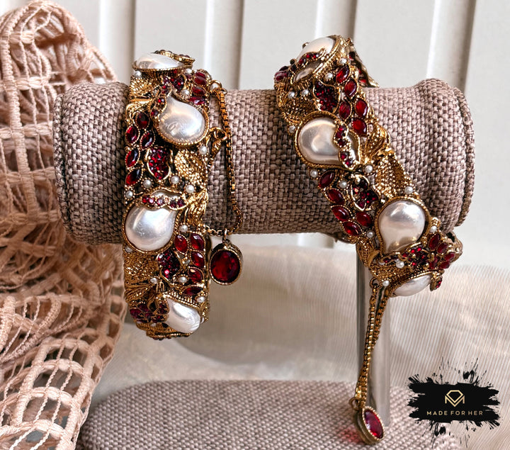 Pearly Clasp Openable Bangles - Openable - KSH1104