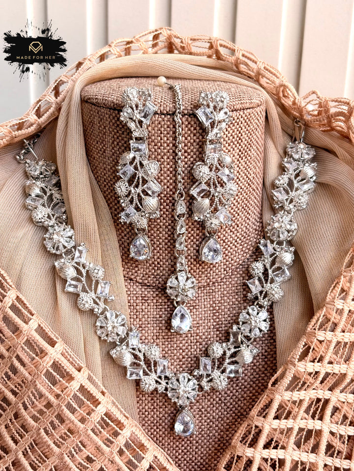 Moonlight Grace Necklace Set - KSH1129